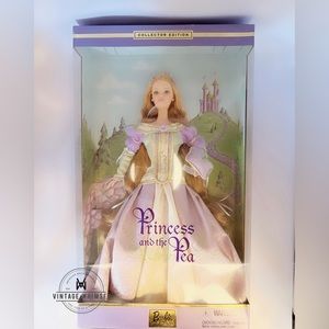 Vintage Barbie Princess & The Pea - 2000